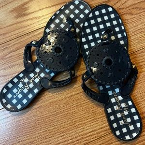 Size 8 like new Jack Rogers-Navy blue